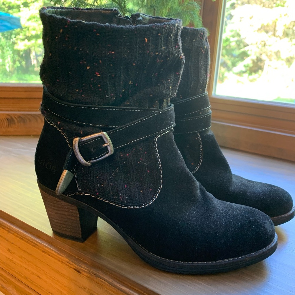 Taos suede boots